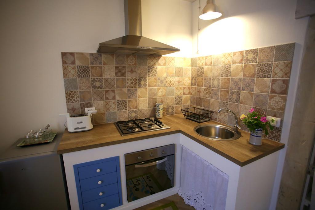 Dentrortigia Apartman Szirakúza Kültér fotó