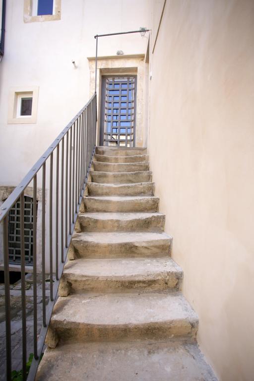 Dentrortigia Apartman Szirakúza Kültér fotó