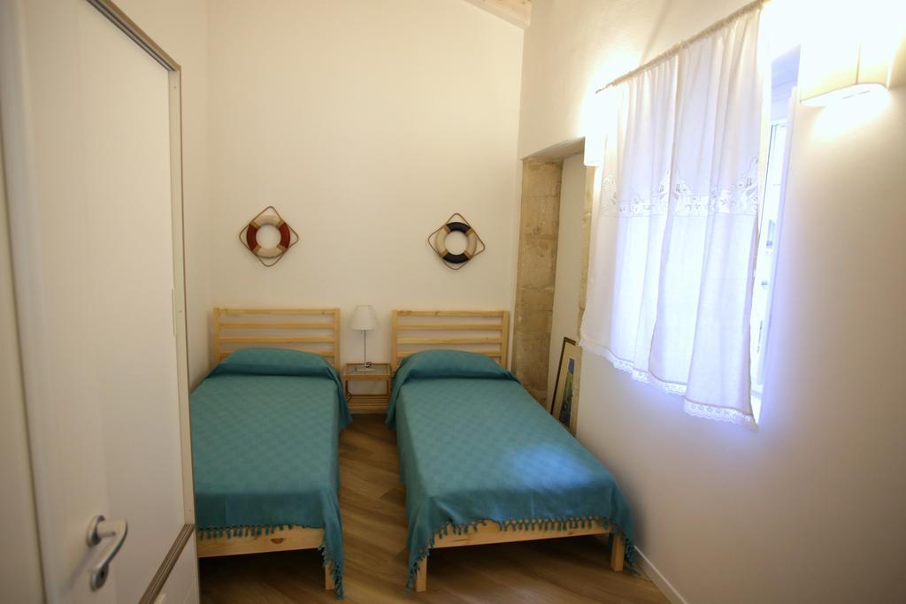 Dentrortigia Apartman Szirakúza Kültér fotó
